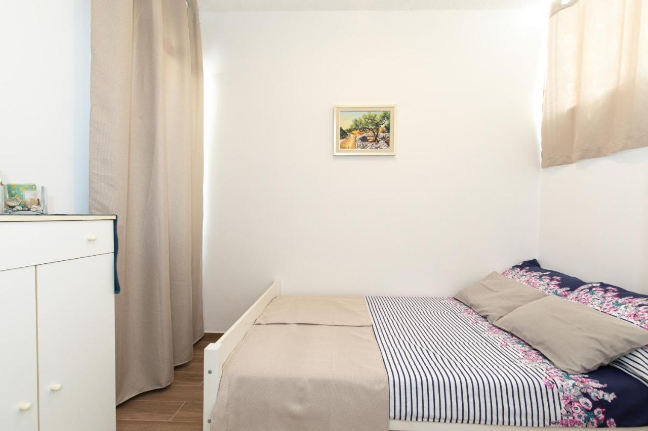 Apartment Bozena Krk คิร์ก ภายนอก รูปภาพ