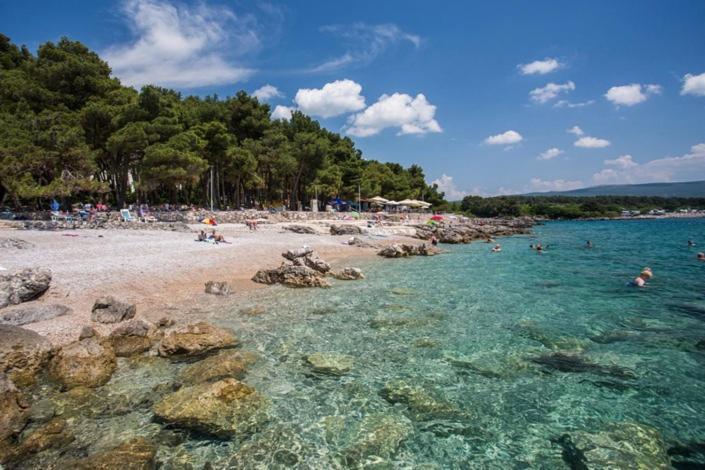 Apartment Bozena Krk คิร์ก ภายนอก รูปภาพ