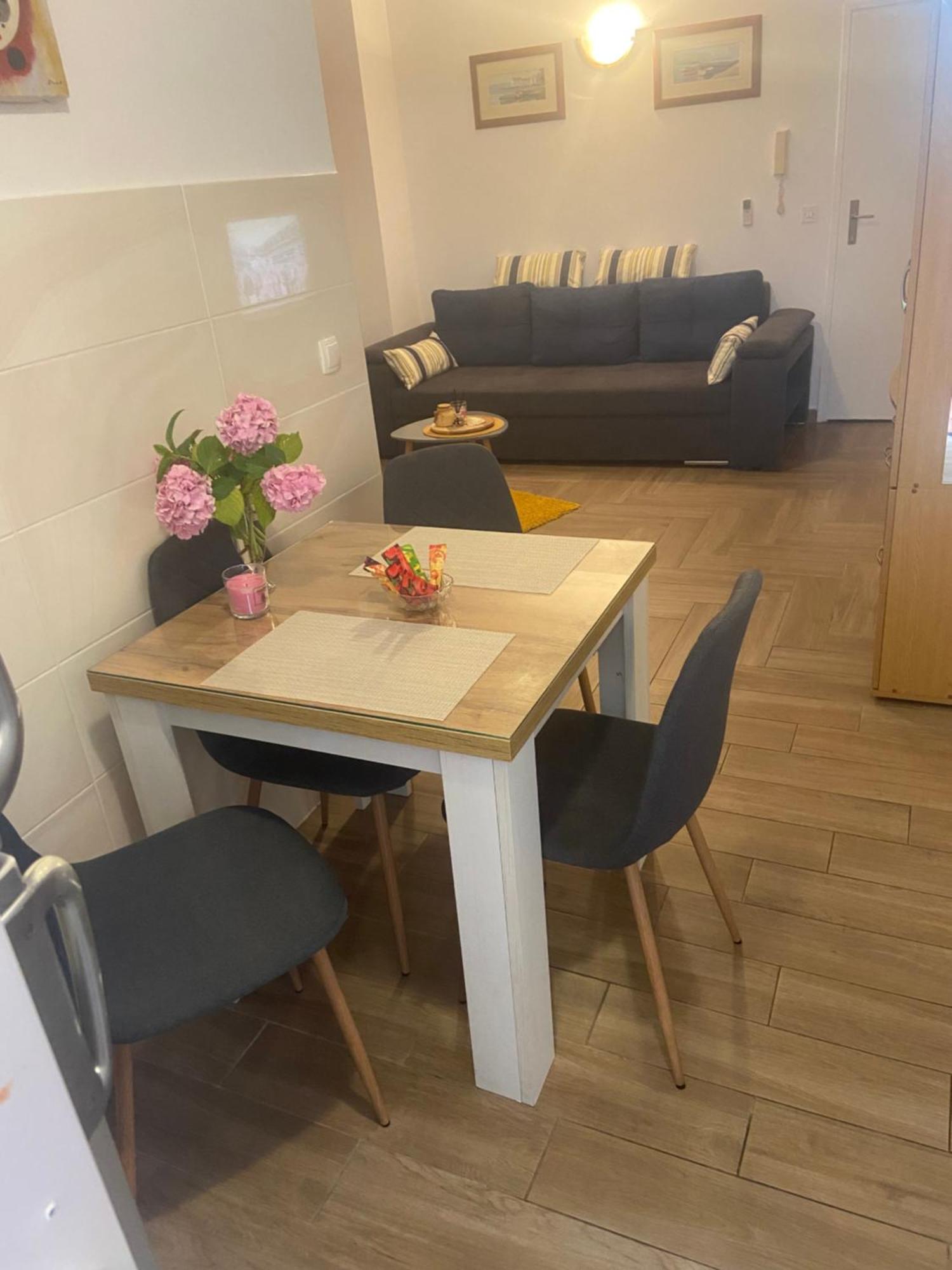 Apartment Bozena Krk คิร์ก ภายนอก รูปภาพ